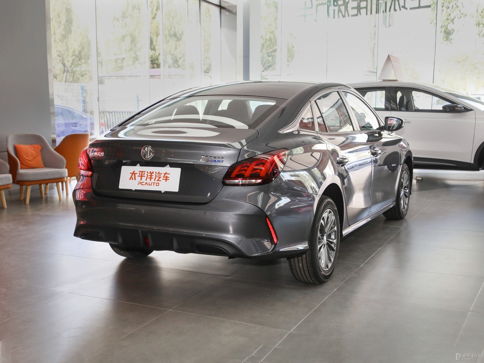 MG MG5 Domestic Manual Version — Additional exterior view. Image 2 of 3. Authorized new car for export from China.