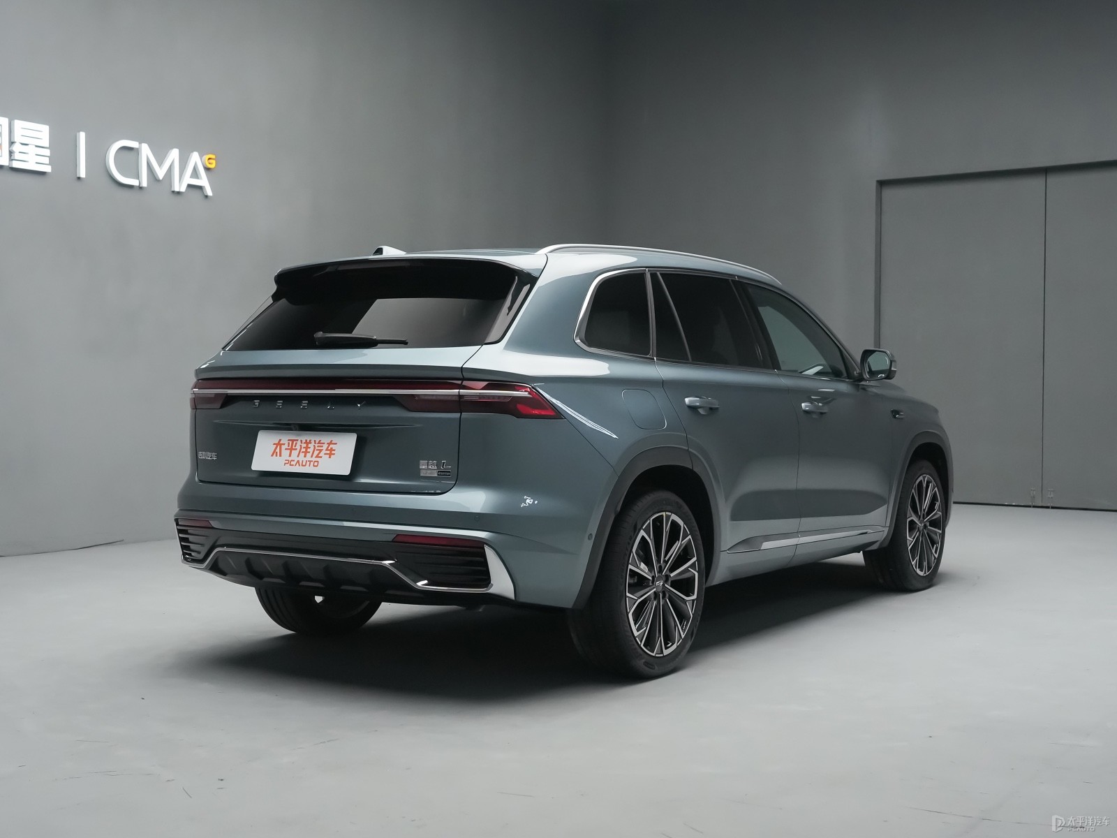 Geely Xingyue L 2026 AWD Moon Gazing Edition — Additional exterior view. Image 2 of 3. Authorized new car for export fro...