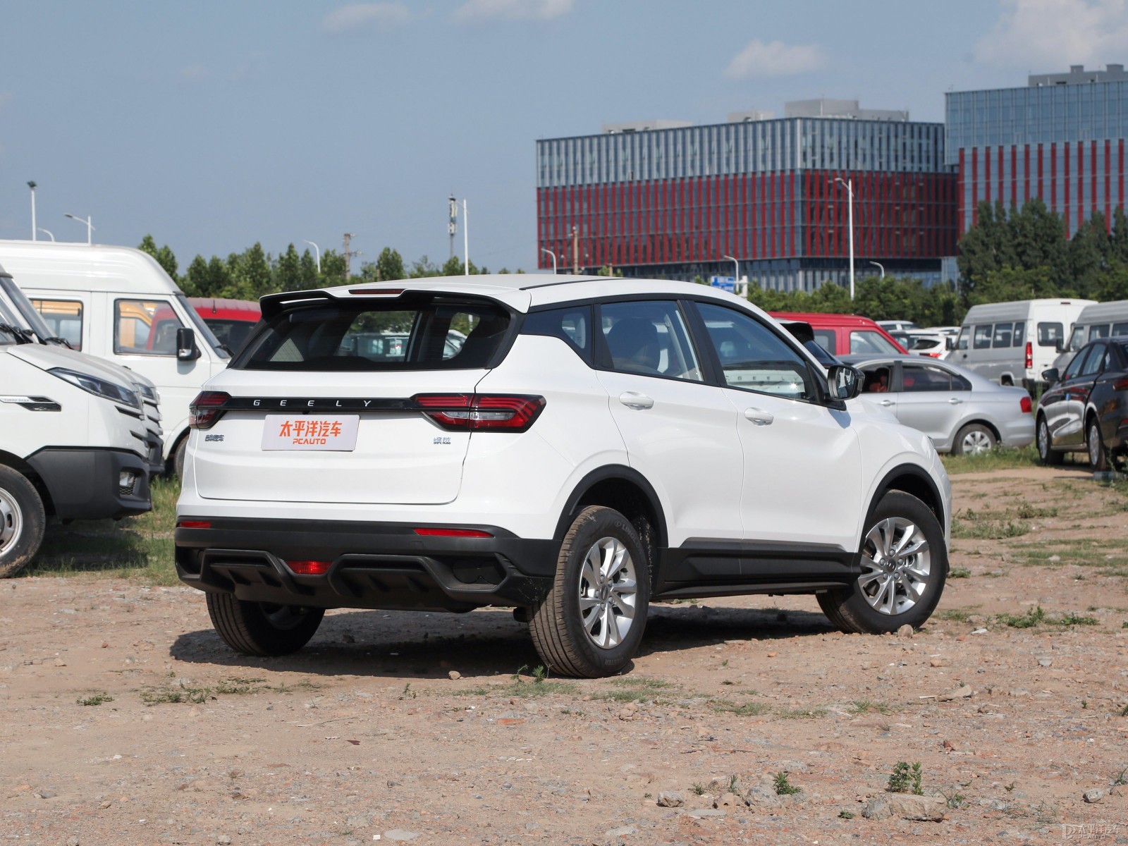 Geely Bin Yue Manual Super Edition — Additional exterior view. Image 2 of 3. Authorized new car for export from China.
