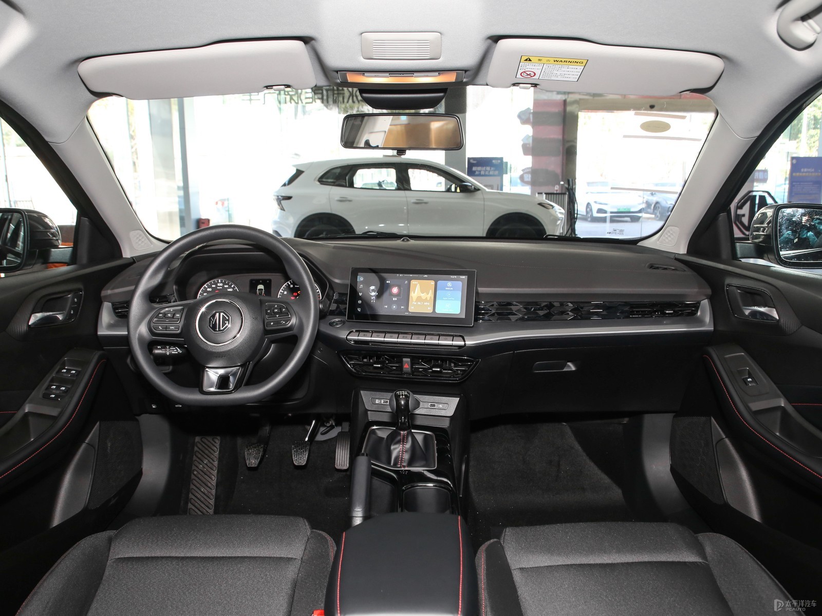 MG MG5 Manual Youth Fashion Edition — Further exterior angle of the same vehicle. Image 3 of 3. Authorized new car for e...