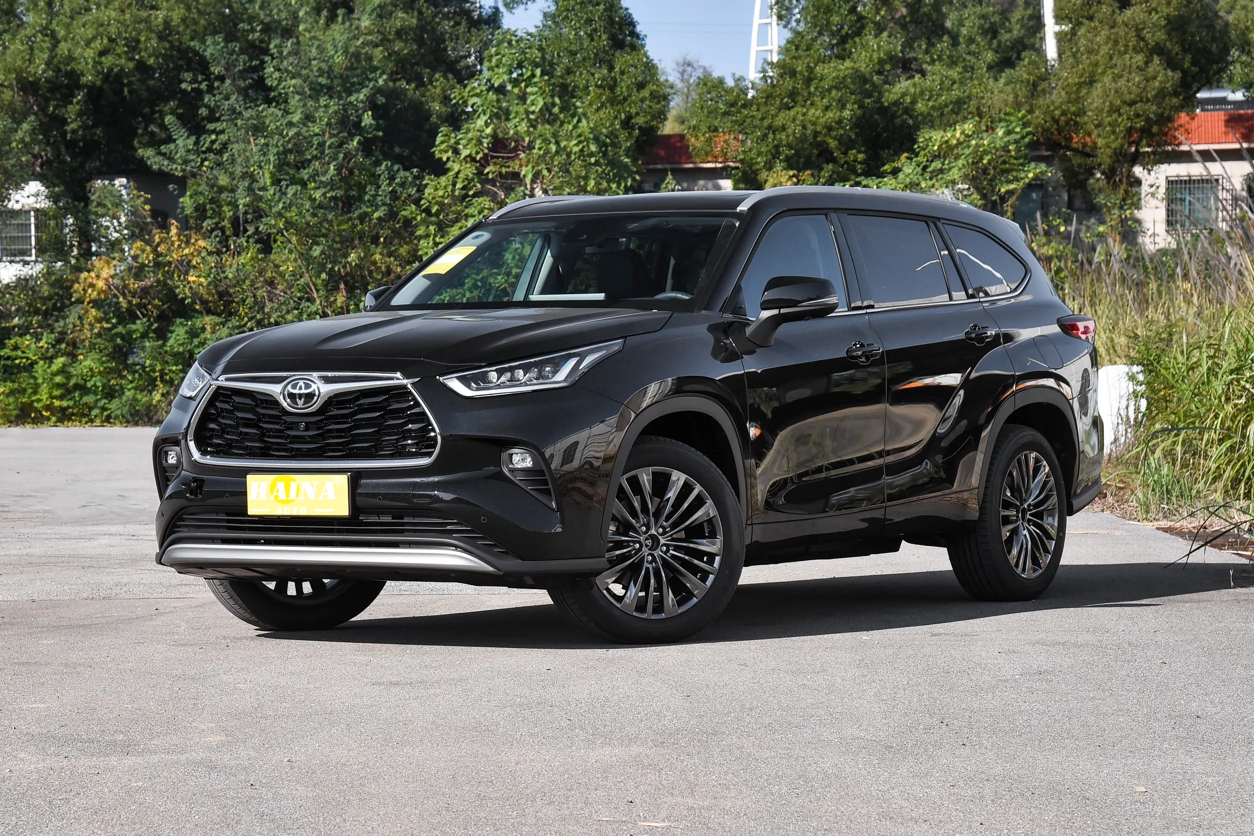 Highlander 2026 380T 4WD Prestige Edition 7-seater — Main listing photograph. Image 1 of 1. Modified new car for export ...